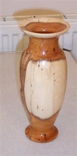 Yew vase by Mike Turner